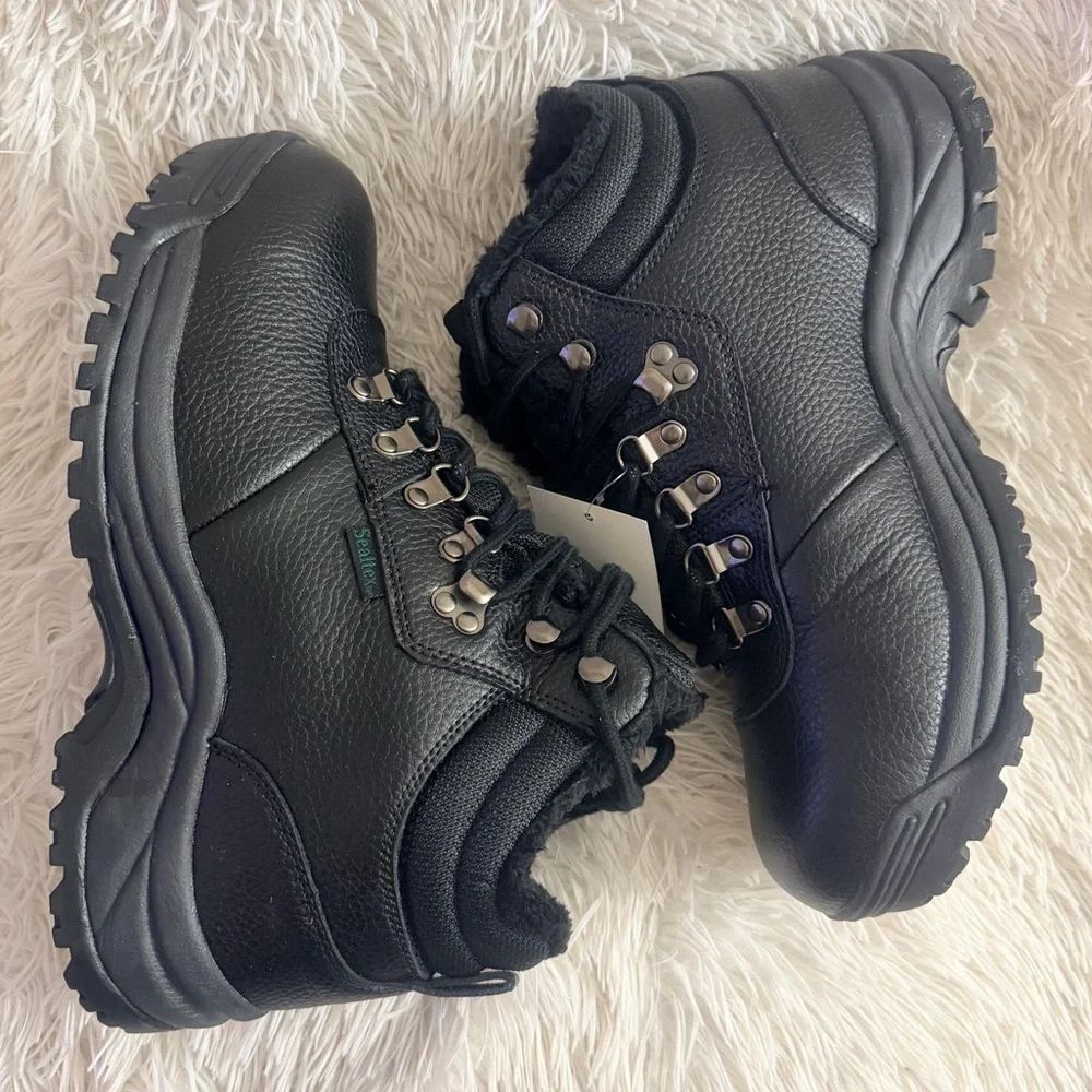 Propet Cliff Walker North Men's Boot With Faux Fur Lining Size 9.5 ex wide NWT